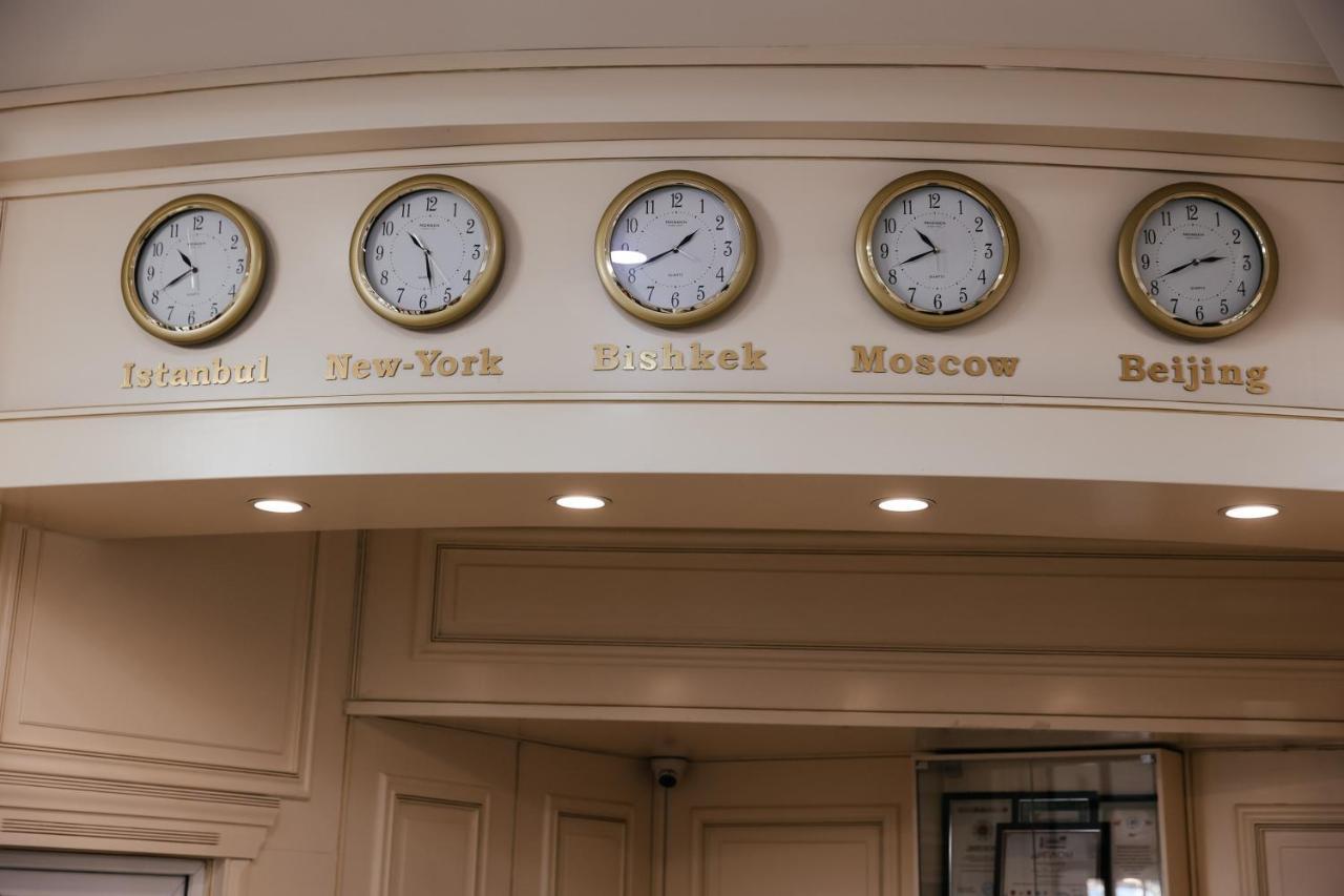 Grand Hotel บิชเคก ภายนอก รูปภาพ